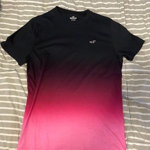 Men’s Hollister Tee